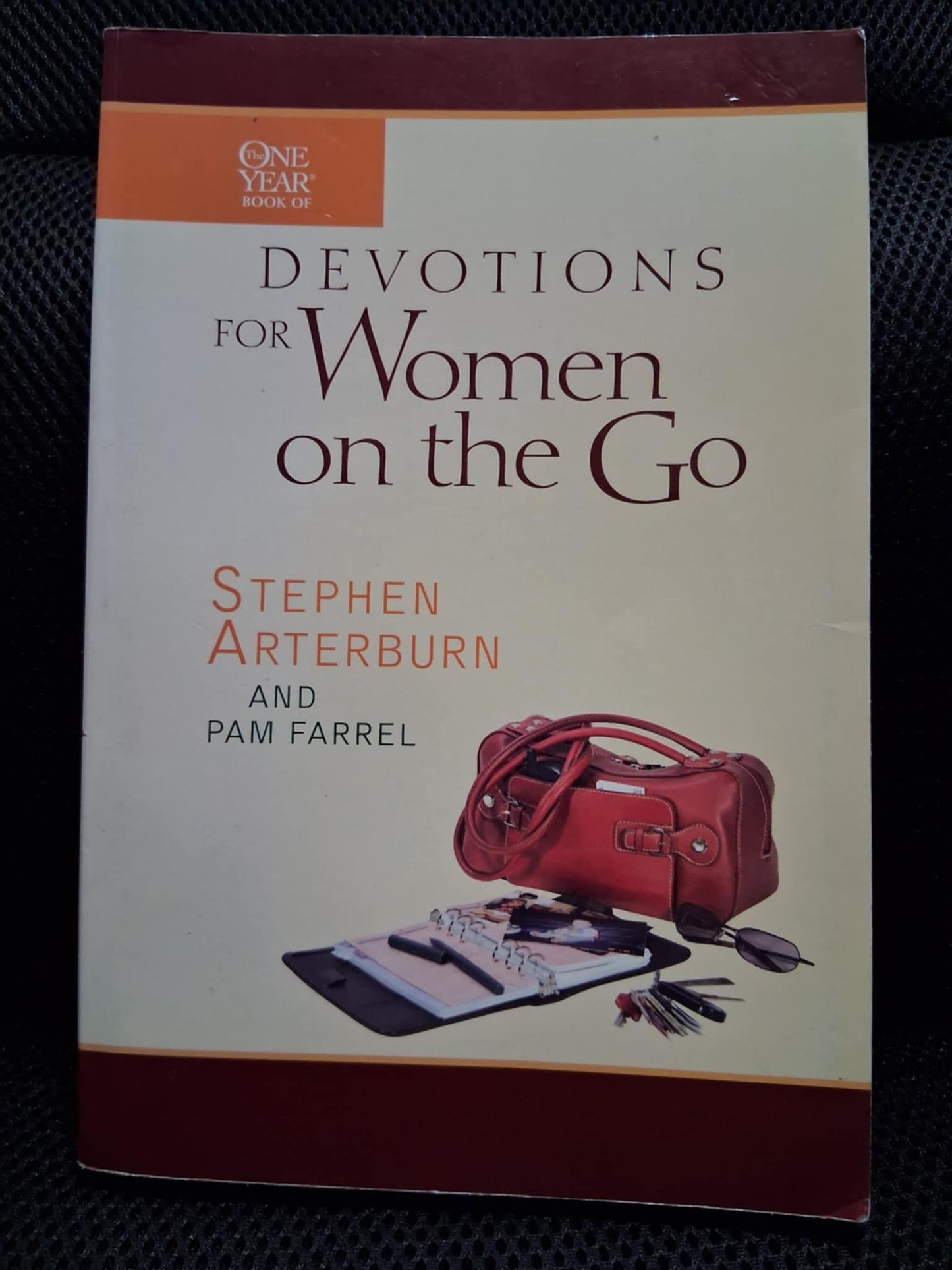 The One Year Book Of Devotions For Women On The Go