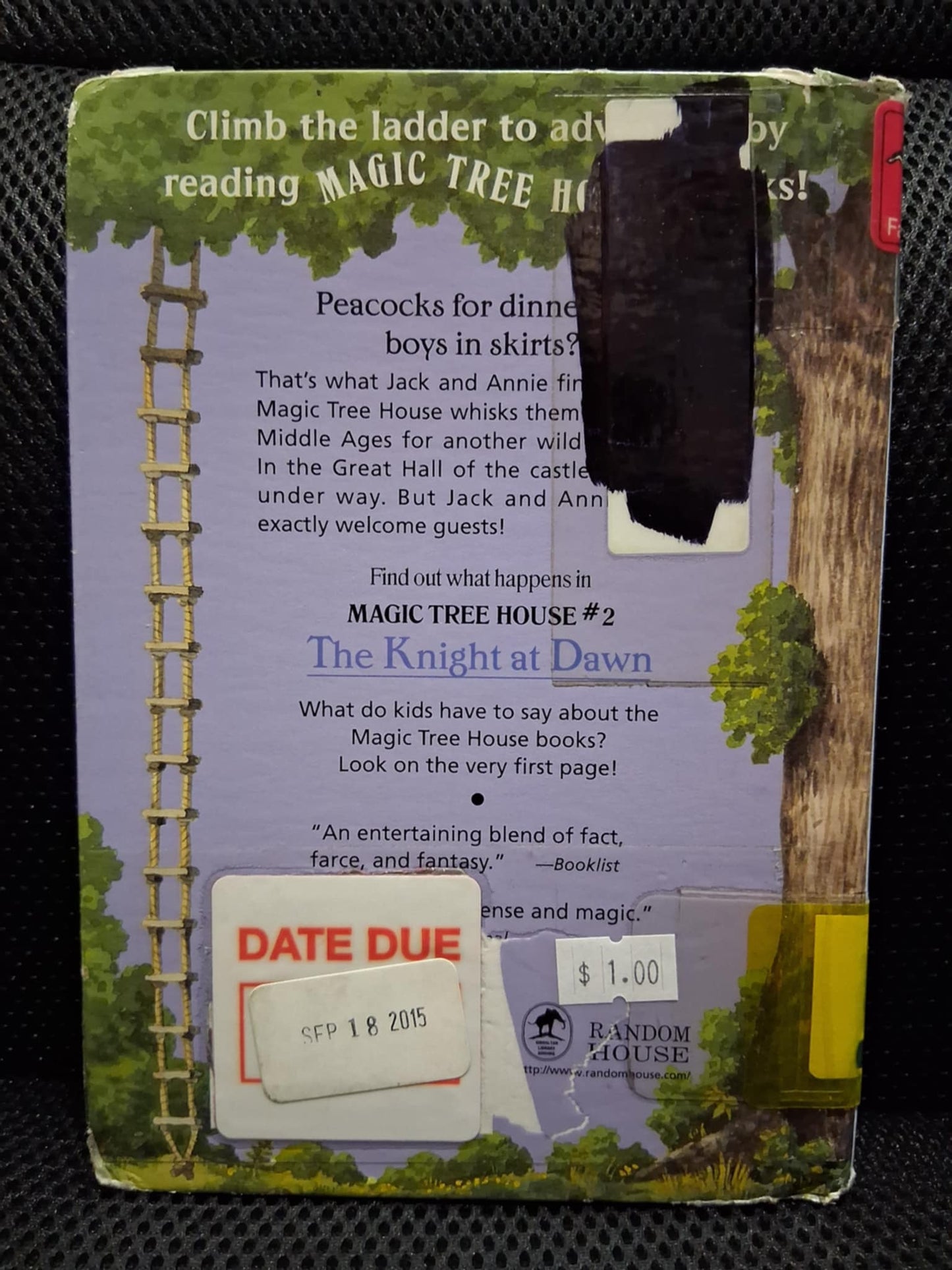 Magic Tree House #2: The Knight At Dawn