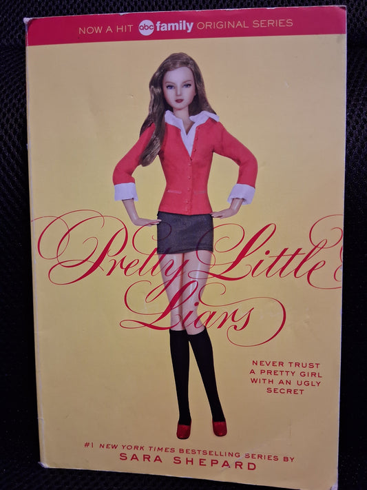 Pretty Little Liars: Never Trust A Pretty Girl With An Ugly Secret