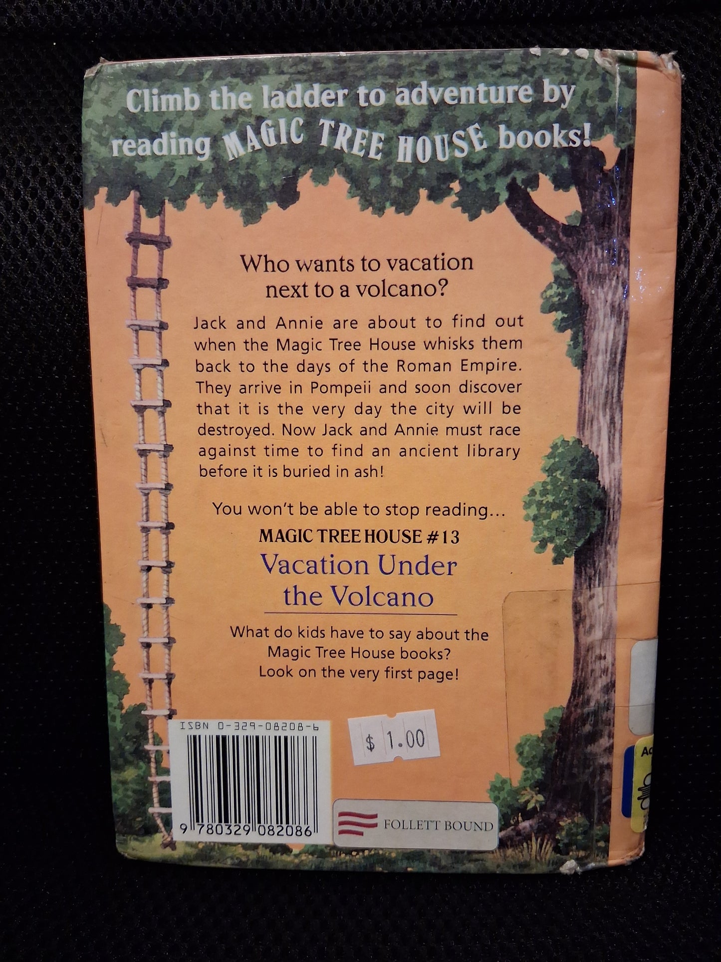 Magic Tree House #13: Vacation Under The Volcano - Heaven's Roaring Boutique
