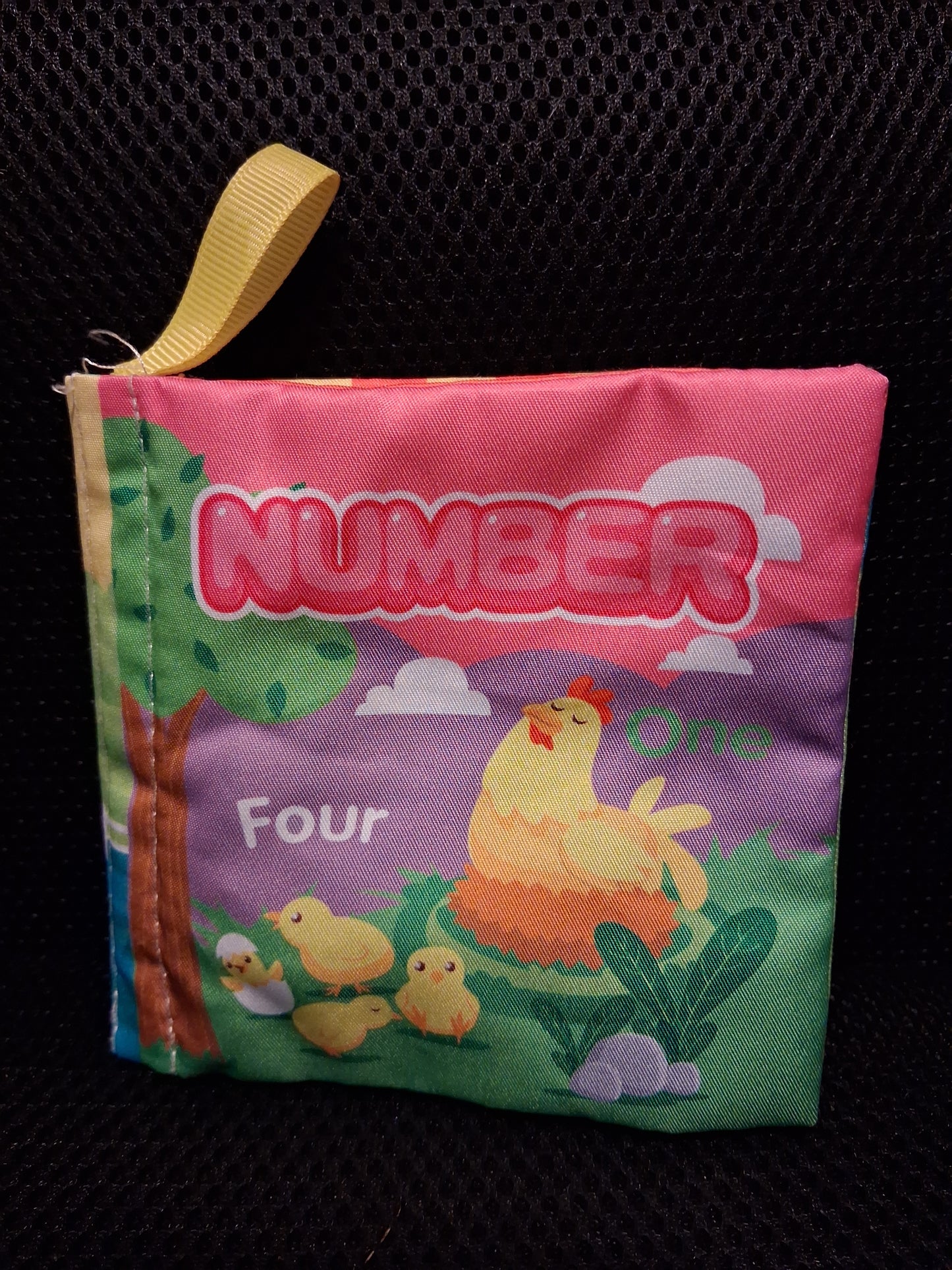 Crinkly Fabric Baby Book: Numbers