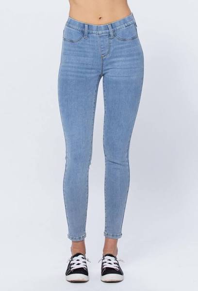 Judy Blue Plus Size Mid Rise Lightwash Pull-On Jeggings-88254PL14W
