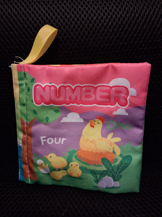 Crinkly Fabric Baby Book: Numbers