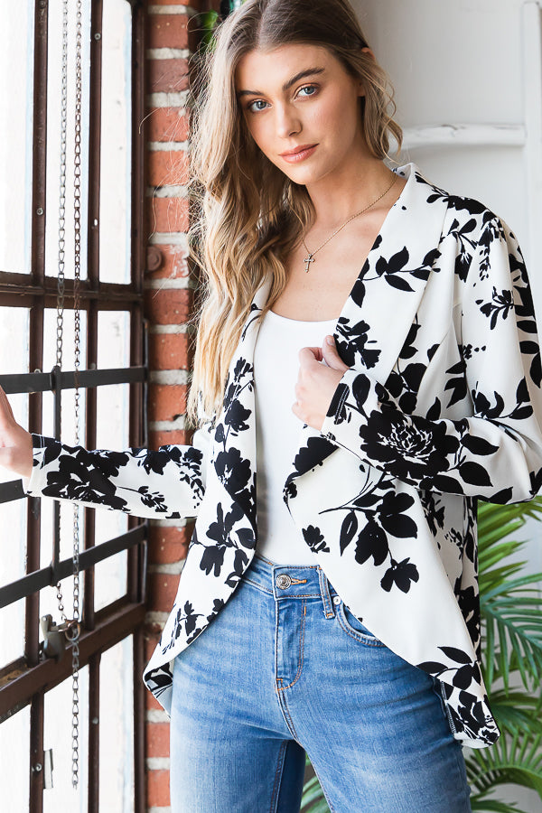 Heimish Plus Size Long Sleeve Floral Print Open Blazer | Blazer | black and white, black and white floral blazer, black and white floral jacket, floral, floral blazer, floral design, floral heimish blazer, floral heimish jacket, floral jacket, floral pattern, floral top, Heimish, heimish blazer, heimish jacket, Heimish top | Heimish